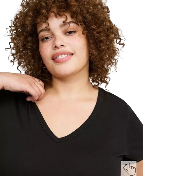 Torrid Black V-Neck Short Sleeve Tee - Picture 6 of 16